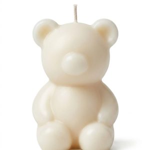 Colección artesanal de velas decorativas y figuras aromáticas